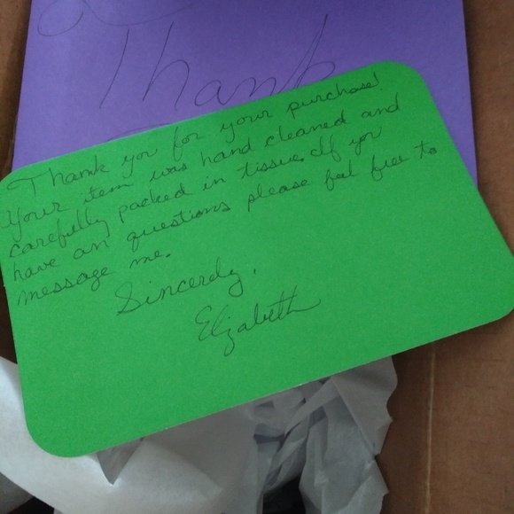 Meet your Posher, Elizabeth - Picture 3 of 3